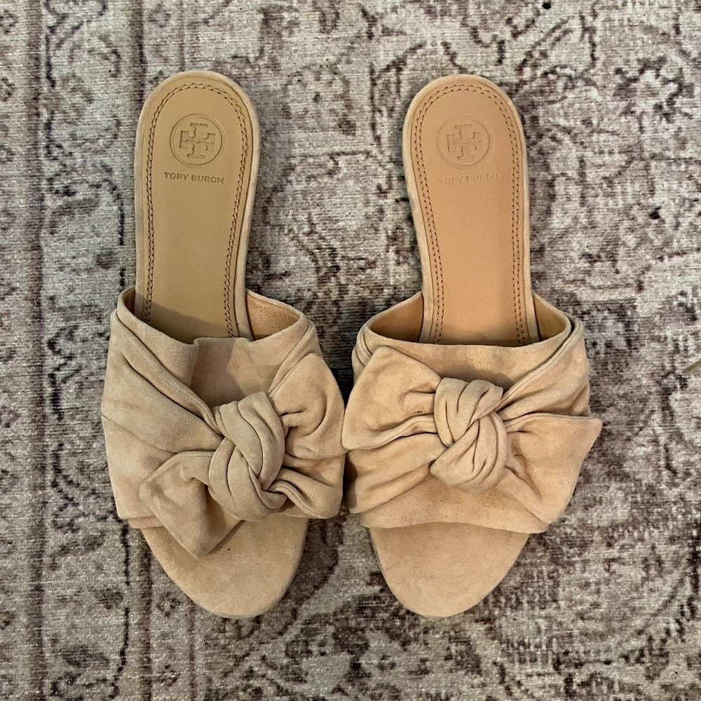 Tory Burch Pink Suede Bow Sandal Size 8 1/2